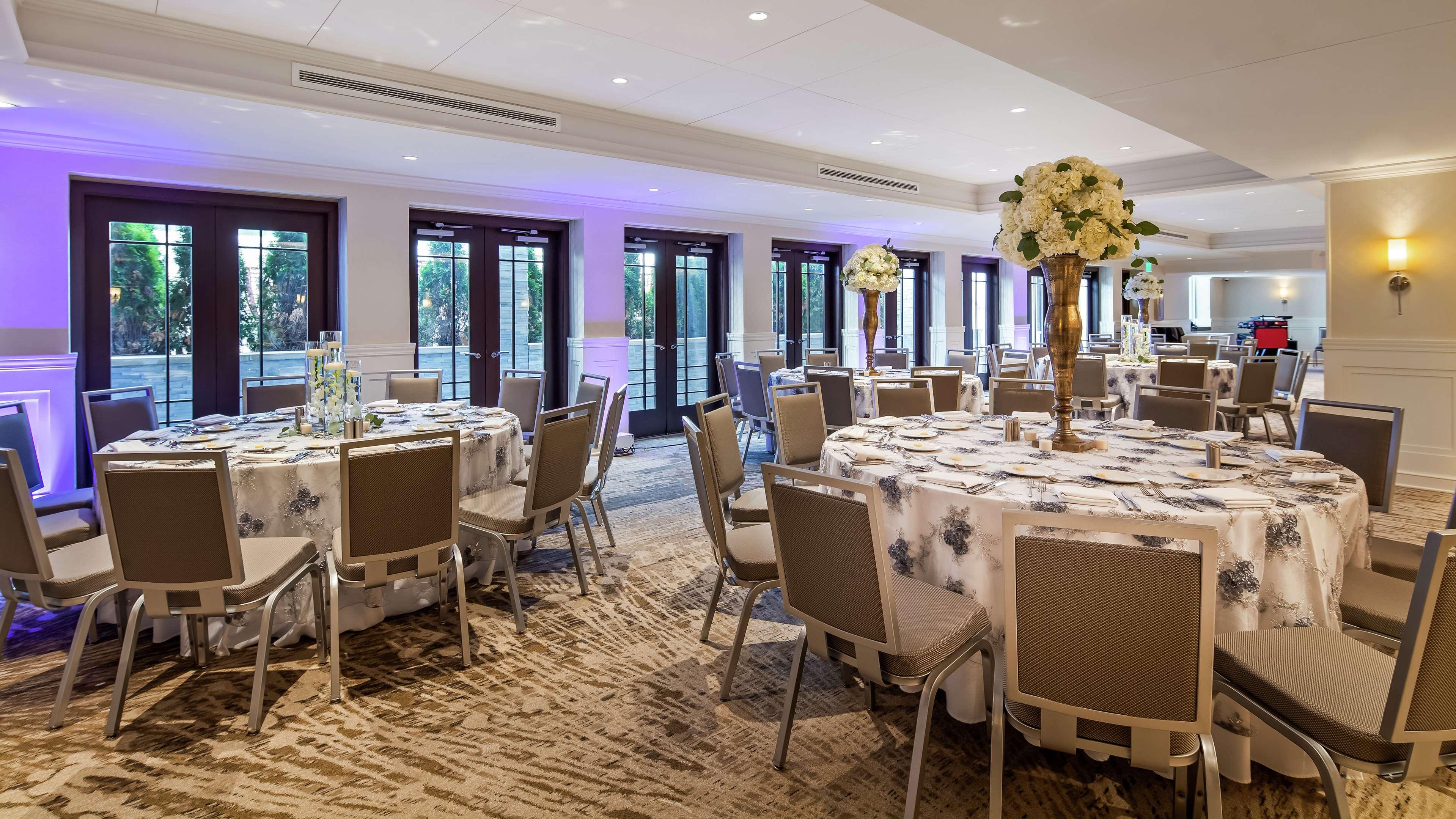 Hotel The Kingsley Bloomfield Hills - A Doubletree By Hilton Extérieur photo