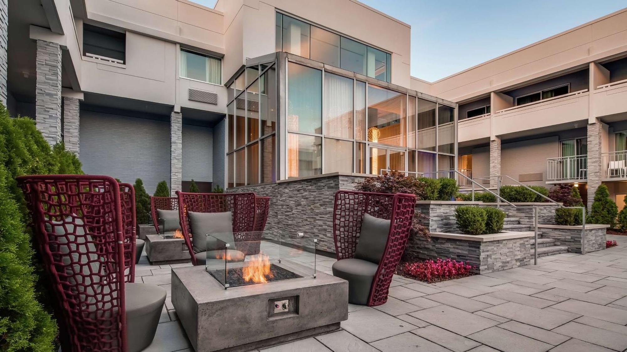 Hotel The Kingsley Bloomfield Hills - A Doubletree By Hilton Extérieur photo